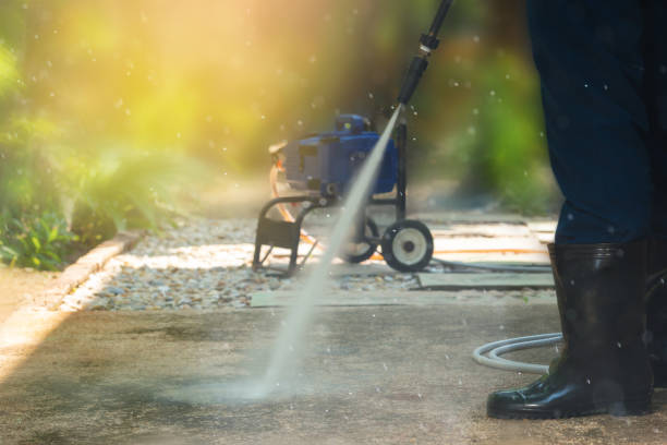 Best Building Exterior Washing  in El Centro, CA